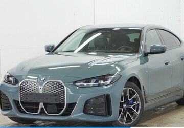 BMW i4 22.651 km 48.440 &euro; Mülheim 45472