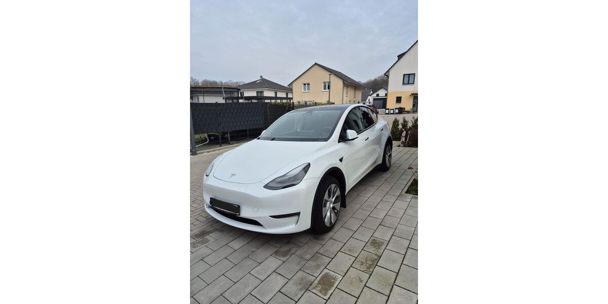 Tesla Model Y 75.500 km 36.750 &euro; Dortmund 44369