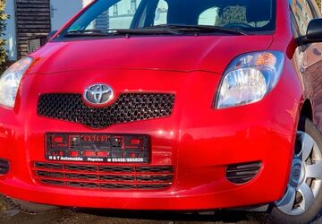 Toyota Yaris 94.279 km 3.350 &euro; Gelsenkirchen 45884