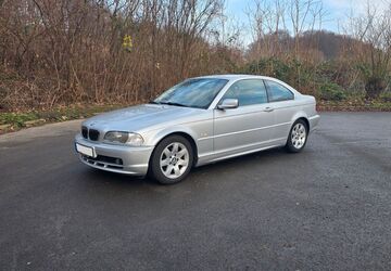 BMW 323 185.000 km 8.200 &euro; Witten 58455