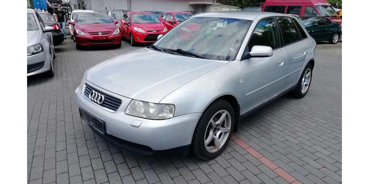 Audi A3 229.500 km 1.990 &euro; Essen 45309