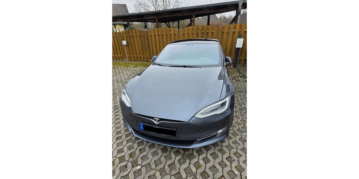 Tesla Model S 124.482 km 32.000 &euro; Herdecke 58313