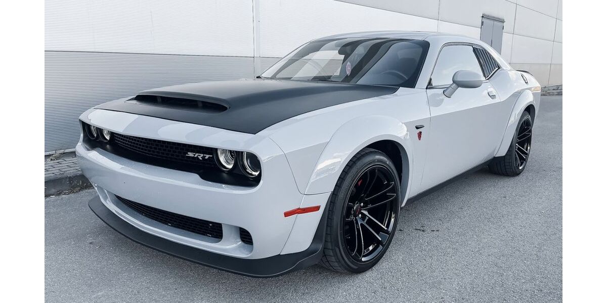 Dodge Challenger 12.500 km 37.490 &euro; Bochum 44809