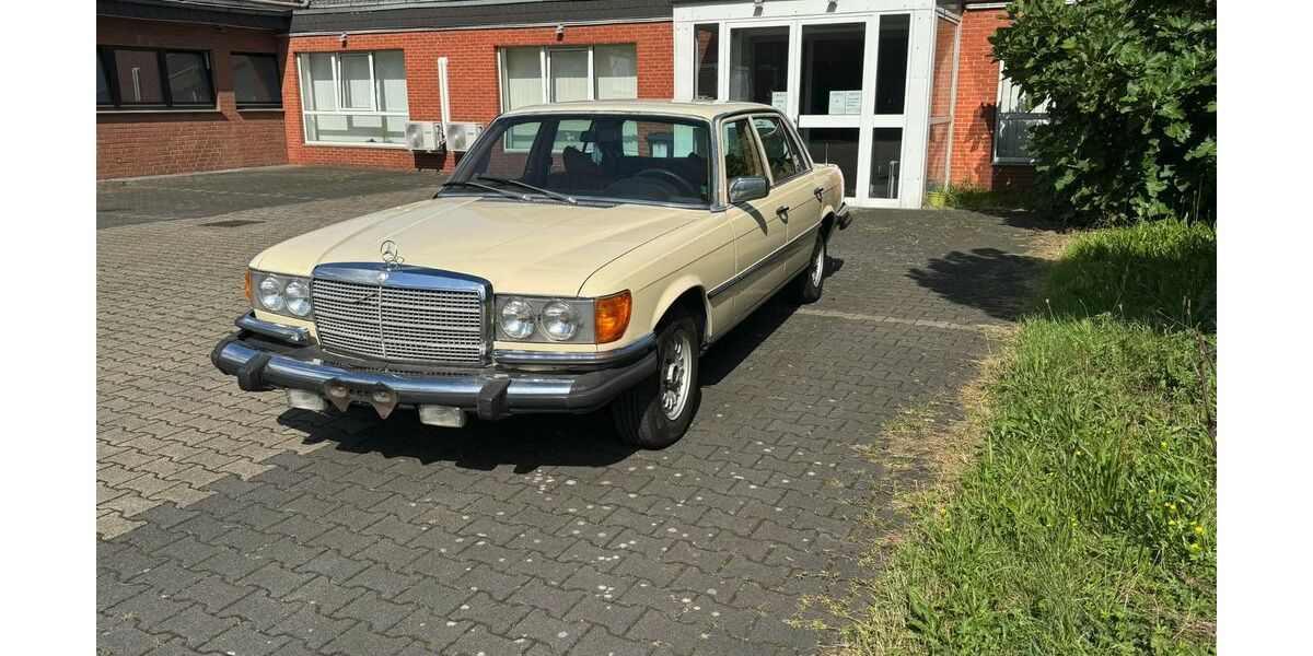 Mercedes-Benz 450 180.000 km 15.450 &euro; Bottrop 46238