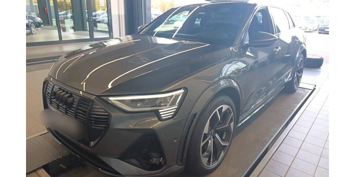 Audi e-tron 29.998 km 43.600 &euro; Hagen 58091