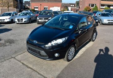 Ford Fiesta 58.700 km 7.980 &euro; Oberhausen 46145