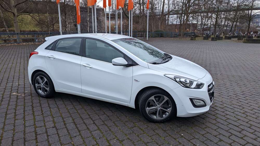 Hyundai i30 167.500 km 6.490 &euro; Bochum, Stadt 44789