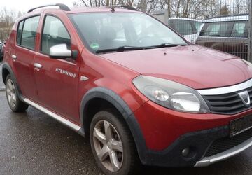 Dacia Sandero 233.000 km 2.450 &euro; Bottrop 46238