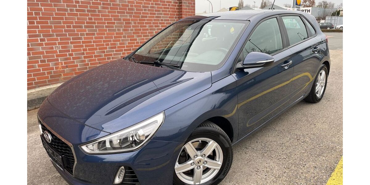 Hyundai i30 145.000 km 9.500 &euro; Herne 44629