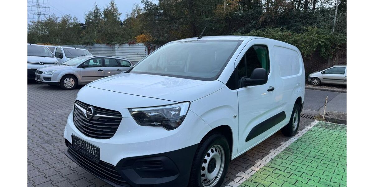 Opel Combo 129.000 km 11.490 &euro; Bottrop 46238