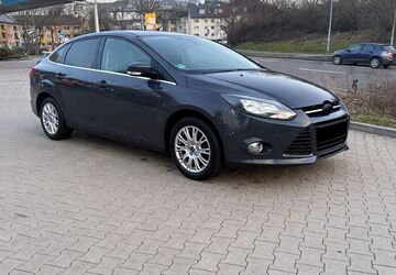 Ford Focus 138.517 km 5.900 &euro; Essen 45143