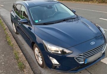 Ford Focus 105.538 km 11.994 &euro; Dortmund 44289