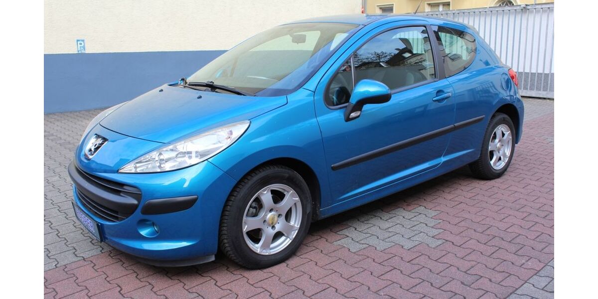 Peugeot 207 132.000 km 2.990 &euro; Hagen 58135