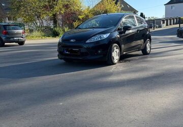 Ford Fiesta 125.000 km 4.600 &euro; Wuppertal 42109