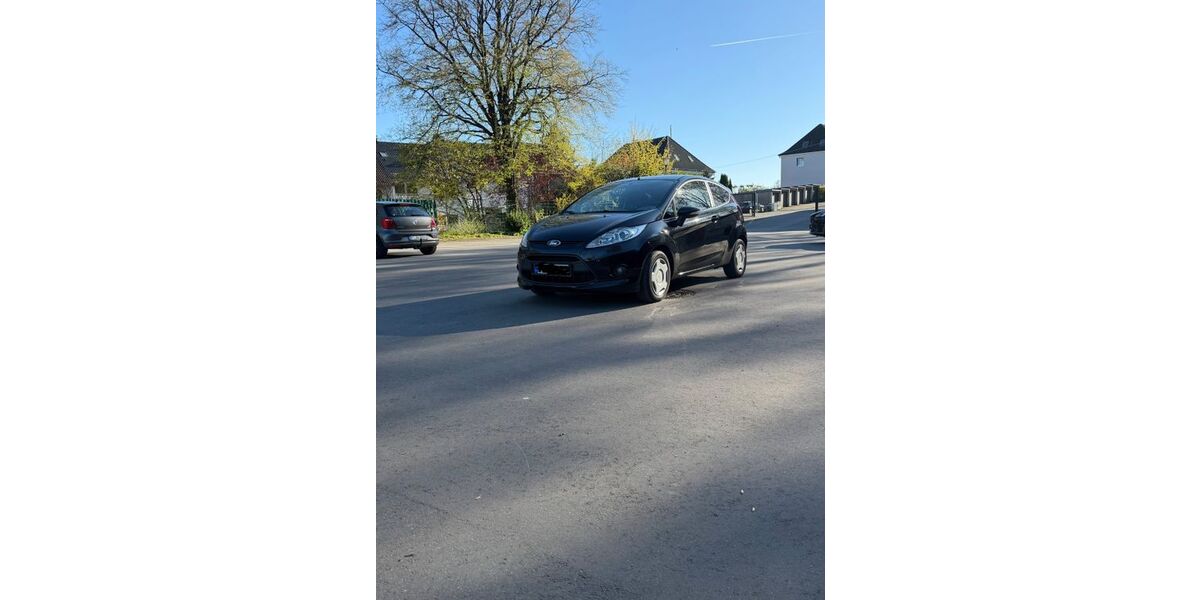 Ford Fiesta 125.000 km 4.600 &euro; Wuppertal 42109