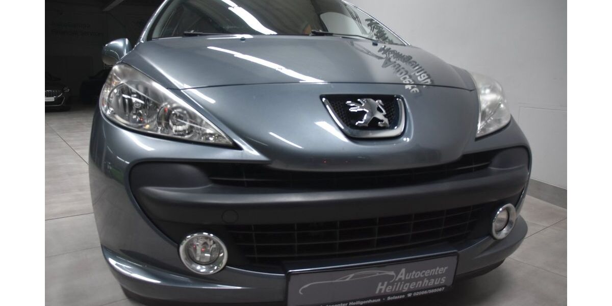 Peugeot 207 115.072 km 2.978 &euro; Heiligenhaus 42579