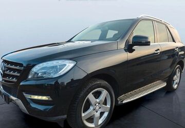 Mercedes-Benz ML 350 167.100 km 17.500 &euro; Gelsenkirchen 45897