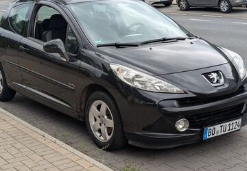 Peugeot 207 137.000 km 2.500 &euro; Bochum 44799