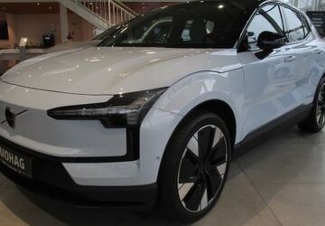 Volvo EX30 13.000 km 40.490 &euro; Gelsenkirchen 45891