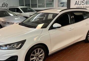 Ford Focus 121.000 km 13.490 &euro; Wülfrath 42489