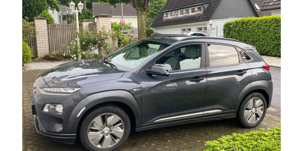 Hyundai KONA Elektro 89.000 km 16.900 &euro; Wuppertal 42389
