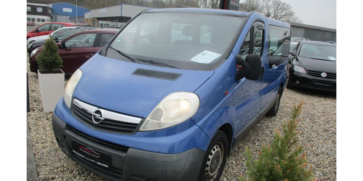 Opel Vivaro 198.826 km 6.999 &euro; Selm 59379