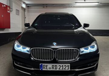 BMW 750 72.000 km 28.000 &euro; Recklinghausen 45663