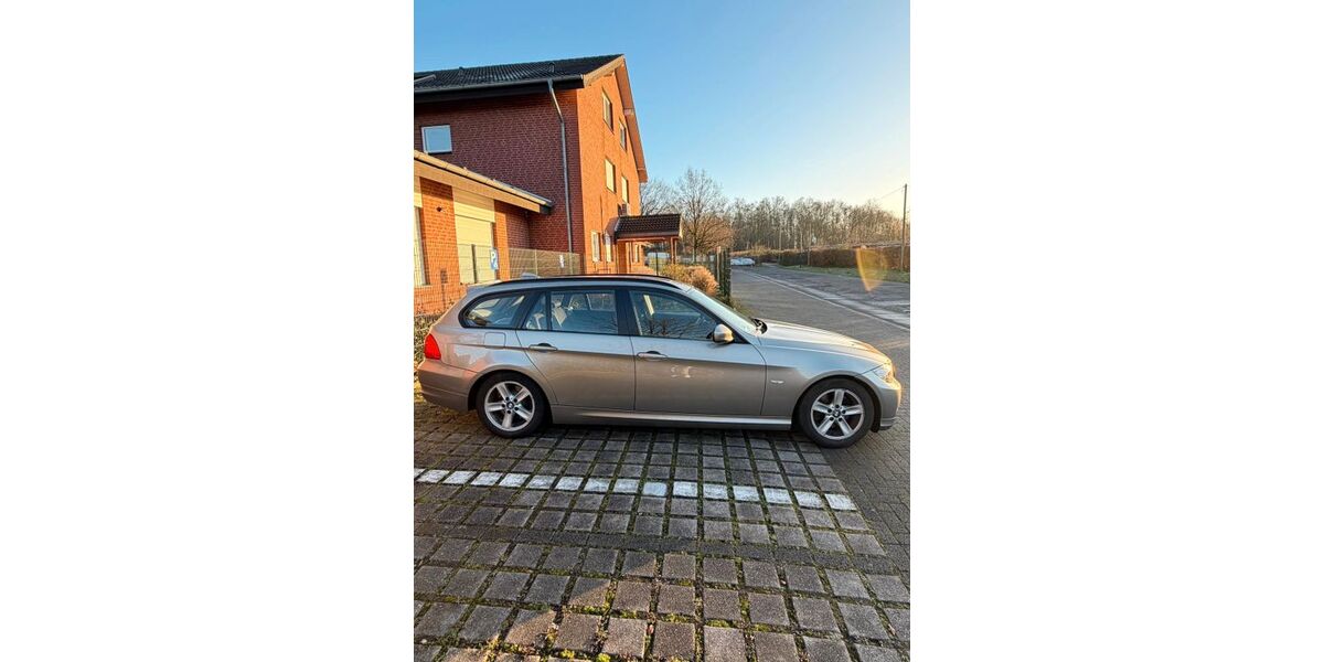 BMW 320 298.000 km 4.499 &euro; Dortmund 44339