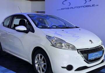 Peugeot 208 118.000 km 4.999 &euro; Gelsenkirchen 45884
