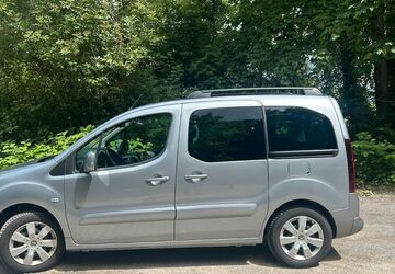 Citroen Berlingo 104.000 km 7.950 &euro; Essen 45219