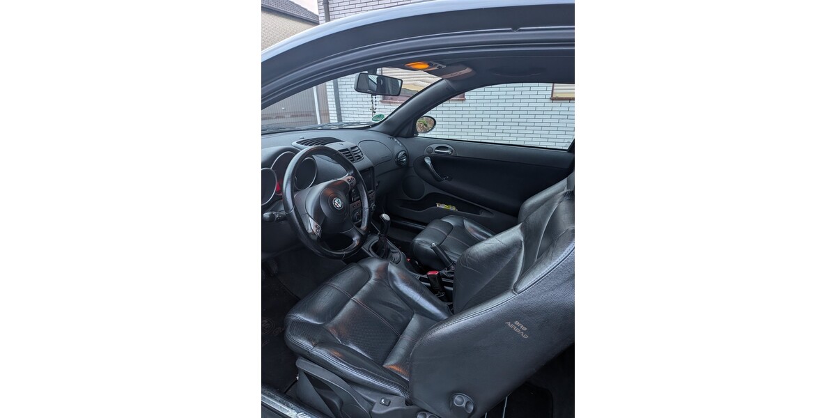 Alfa Romeo 147 145.000 km 1.700 &euro; Hagen 58095