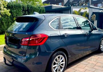 BMW 218 Active Tourer 178.540 km 4.950 &euro; Oberhausen 46047