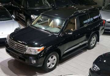 Toyota Land Cruiser 277.000 km 38.888 &euro; Dortmund 44269