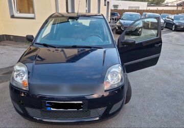 Ford Fiesta 242.000 km 650 &euro; Wuppertal 42113