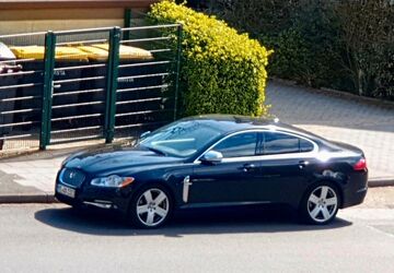 Jaguar XF 132.500 km 8.990 &euro; Velbert 42549