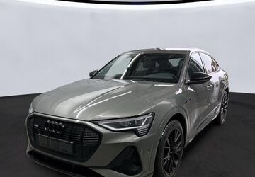 Audi e-tron 33.711 km 36.340 &euro; Hagen 58091