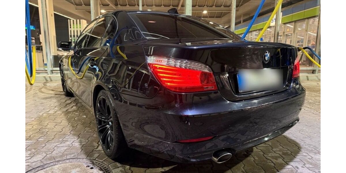 BMW 520 239.773 km 7.499 &euro; Dortmund 44145