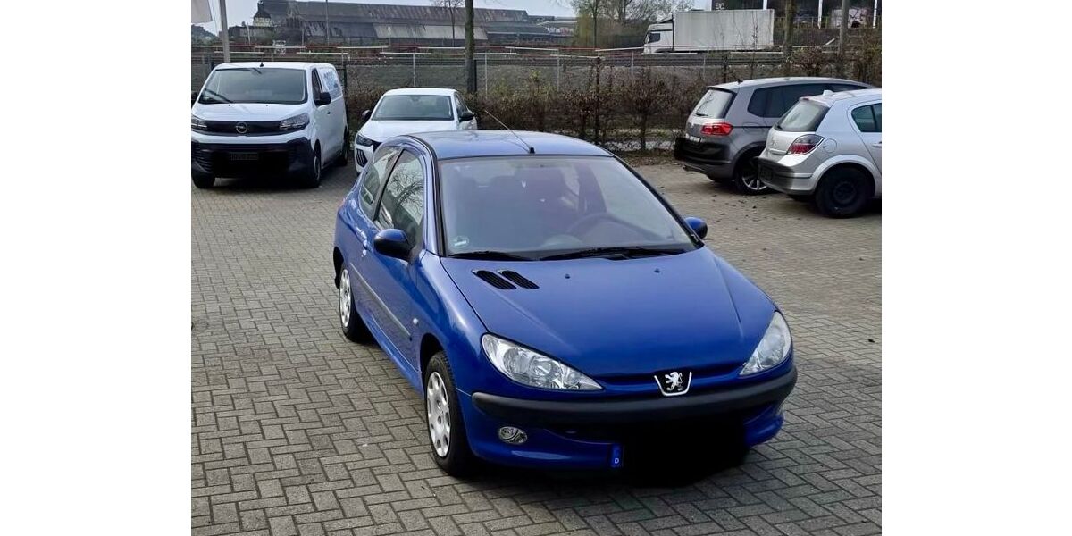 Peugeot 206 120.743 km 999 &euro; Dortmund 44147