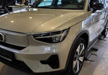 Volvo XC40 37.397 km 28.450 &euro; Essen-Kray 45309