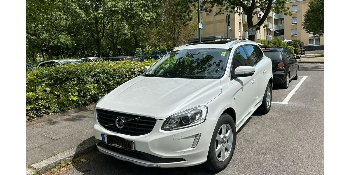 Volvo XC60 167.000 km 15.700 &euro; Dortmund 44328