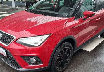 Seat Arona 38.389 km 16.880 &euro; Essen 45326