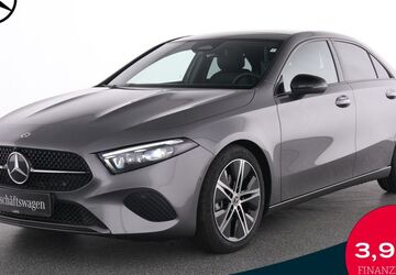Mercedes-Benz A 180 4.900 km 34.850 &euro; Essen 45309