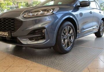 Ford Kuga 8.600 km 21.990 &euro; Recklinghausen 45661