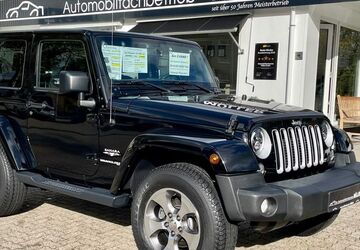 Jeep Wrangler 72.500 km 34.480 &euro; Mülheim /Ruhr 45481