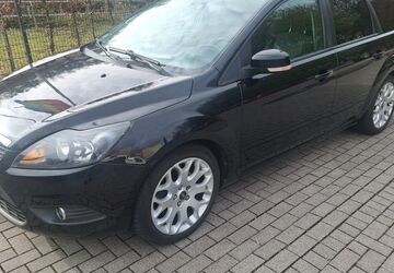 Ford Focus 183.000 km 2.650 &euro; wuppertal 42277