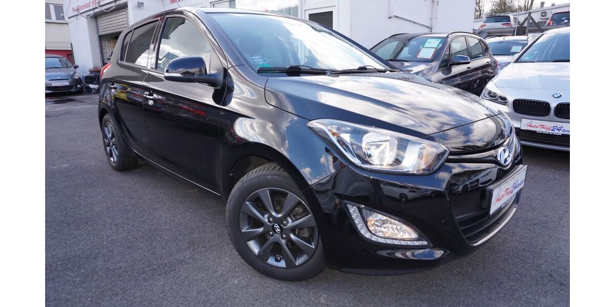 Hyundai i20 32.500 km 11.990 &euro; Wuppertal 42109