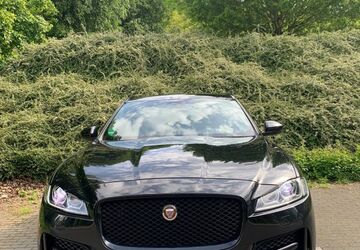 Jaguar F-Pace 70.600 km 31.900 &euro; Hagen 58088