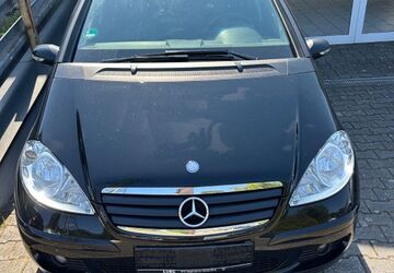 Mercedes-Benz A 170 121.000 km 3.990 &euro; Bochum 44879