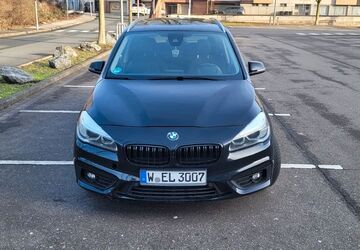 BMW 218 Gran Tourer 262.580 km 8.999 &euro; Wuppertal 42119