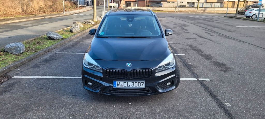 BMW 218 Gran Tourer 262.580 km 8.999 &euro; Wuppertal 42119